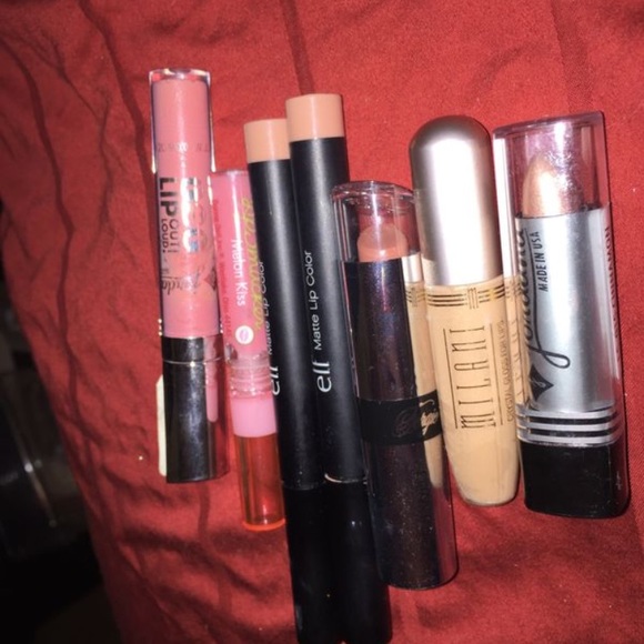 Makeup bundle - Picture 6 of 7